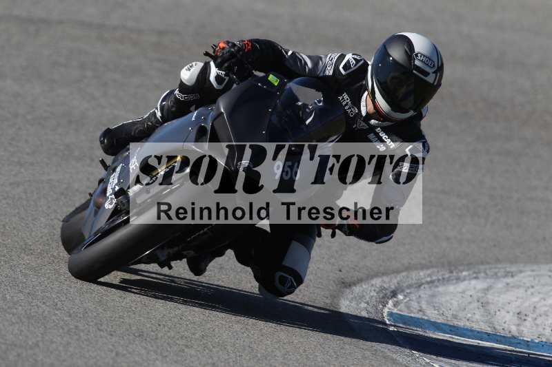 /Archiv-2023/02 31.01.-03.02.2023 Moto Center Thun Jerez/Gruppe blau-blue/956